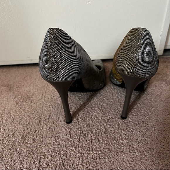 Guess Platinum and Gold Cheetah Glitter Pumps - Picture 3 of 5